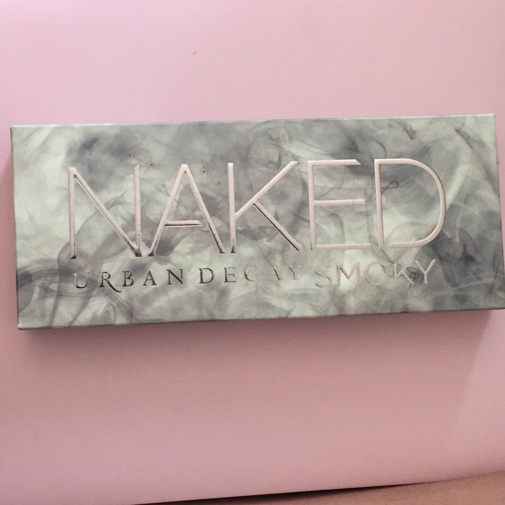 NAKED URBAN DECAY SMOKY PALETTE